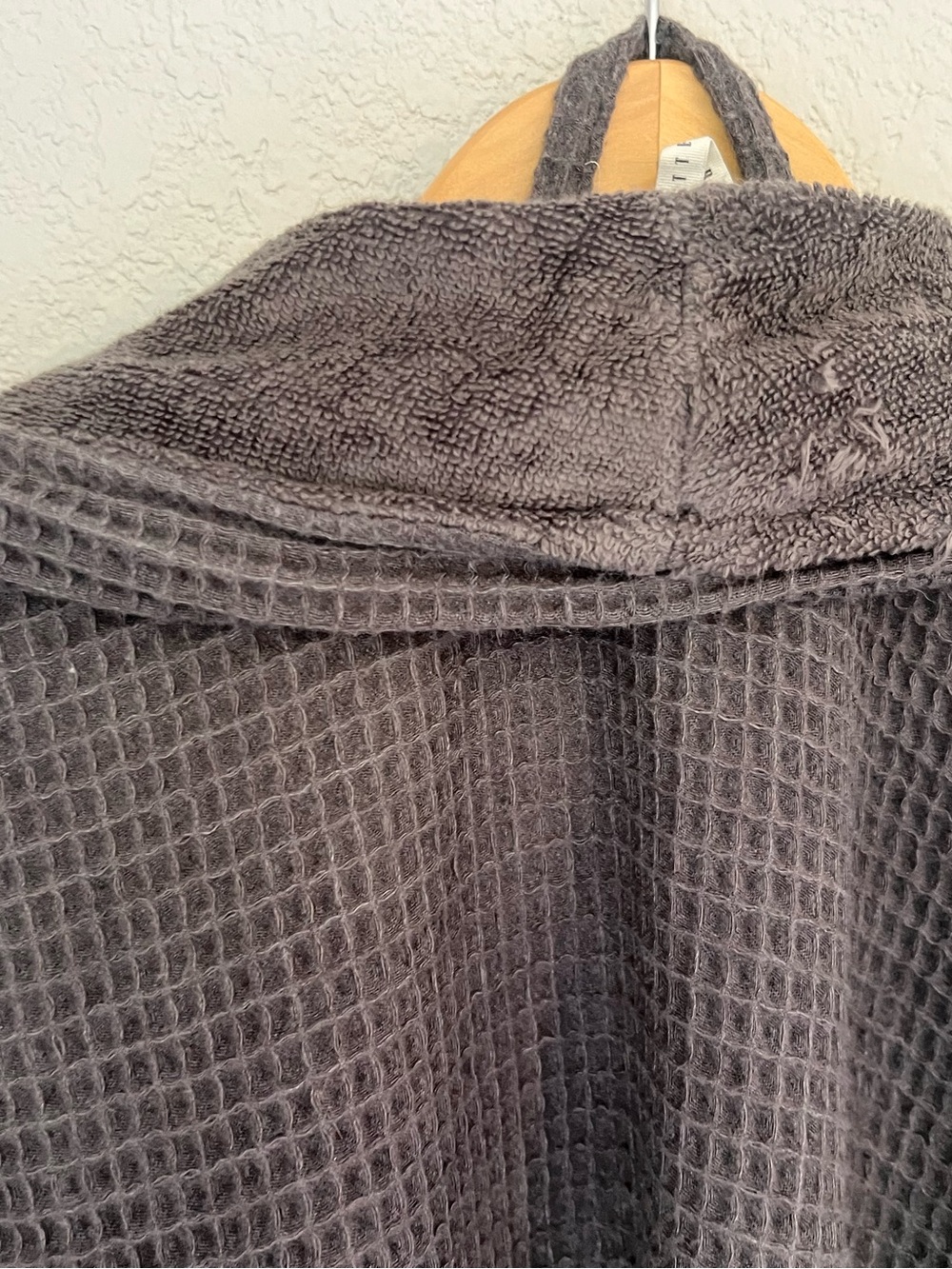 Pottery Barn Charcoal Waffle Robe with Plush Shawl Collar - Picture 6 of 7